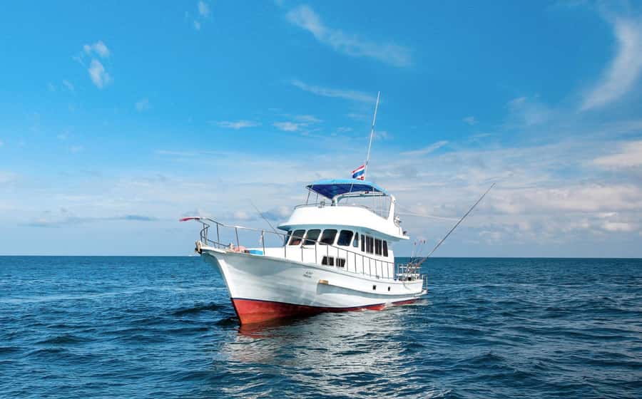 Phuket: Deep Sea Fishing at Racha Island Boat Cruise - On the Hook Around Racha Island: Fishing Style and Expectations