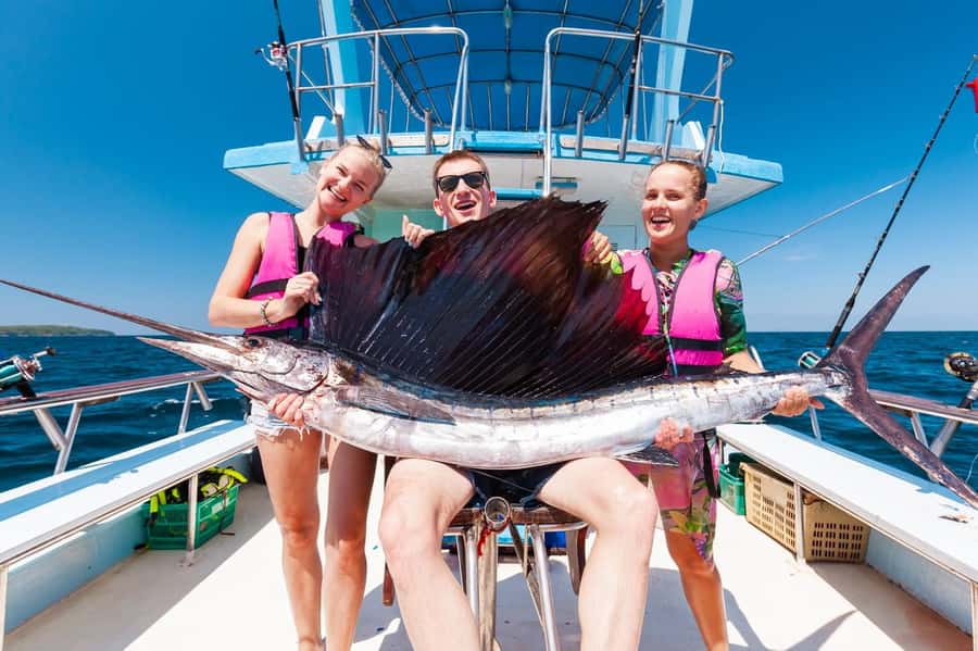 Phuket: Game Fishing and Trolling Boat Trip with Lunch - Phuket Fishing Day That Also Feels Like a Beach Escape