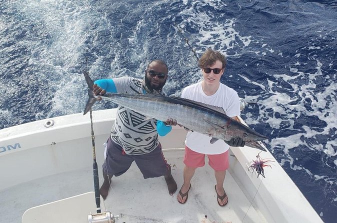 Private 1/2 Day Morning Deep Sea Fishing Charter on "Wahooters" - Pickup, meeting point, and how to plan your morning