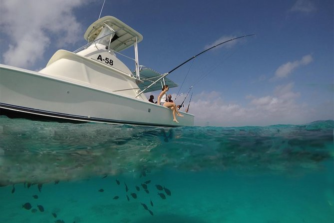 Private Afternoon Fishing Charter in Aruba - What’s included (and what the crew uses to put fish in the boat)