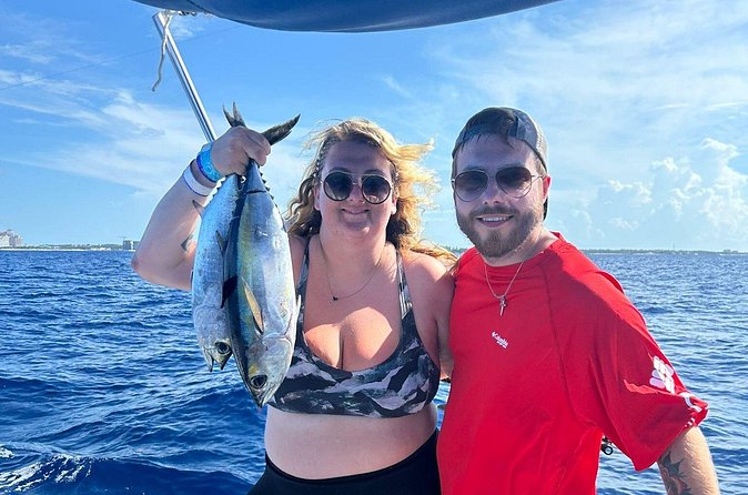 Private Bahamas Boat Fishing and Turtle Snorkeling Tour - Stop Two: Rose Island (Gilligan’s Island) for Beach Time and Easy Relaxing