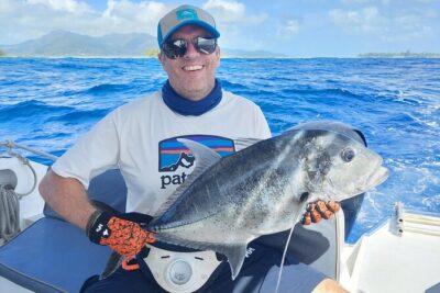 Private Big Game Fishing Tour in Raiatea - Light reef trolling outside the lagoon: best for learning and first bites