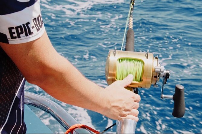 Private Boat and Fishing Tours in Greek Islands - Food and onboard service: the calm engine behind the day