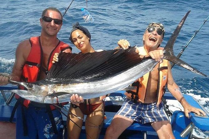 Private Boat Fishing TROLLING & SPINNING From Phuket - Snorkeling off coral reefs: the built-in break that helps the mood