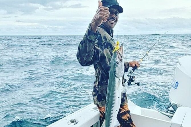 Private Charter for snorkeling, swimming pigs, turtles & fishing.... - How the 4-hour plan really works when you choose your own mix