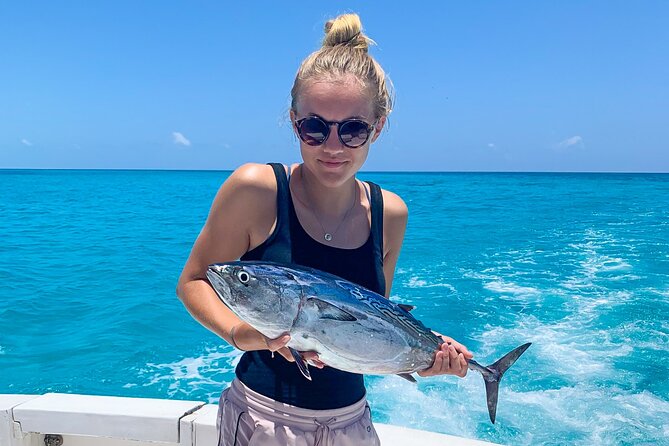 Private Deep Sea Fishing Tour in Isla Mujeres and Cancun - Food, Drinks, and the Comfort Factor on the Water