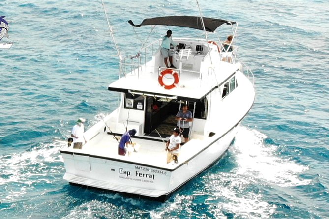 Private fishing charter Boat 48ft 12 pax Good Marlin and Sailfish - What’s included (and what you should bring)