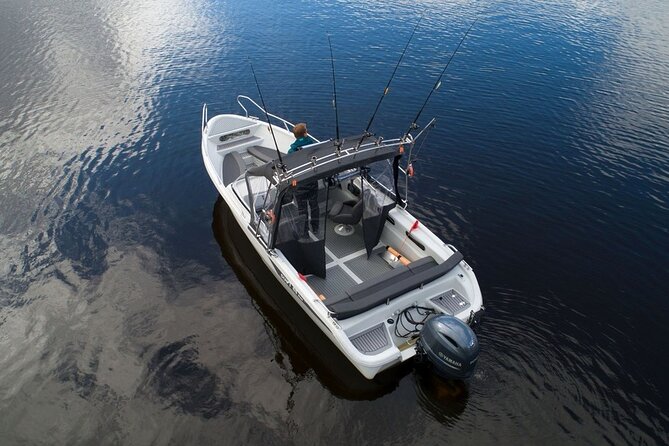 Private Guided Fishing Boat Tour in Rovaniemi - What makes the boat experience feel worth it: clean, organized, and well equipped