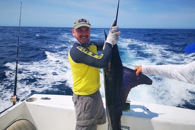 Private Half-day Deep Sea Fishing Charter in Cabo San Lucas - From Muelle Norte to El Arco: your first payoff on the water