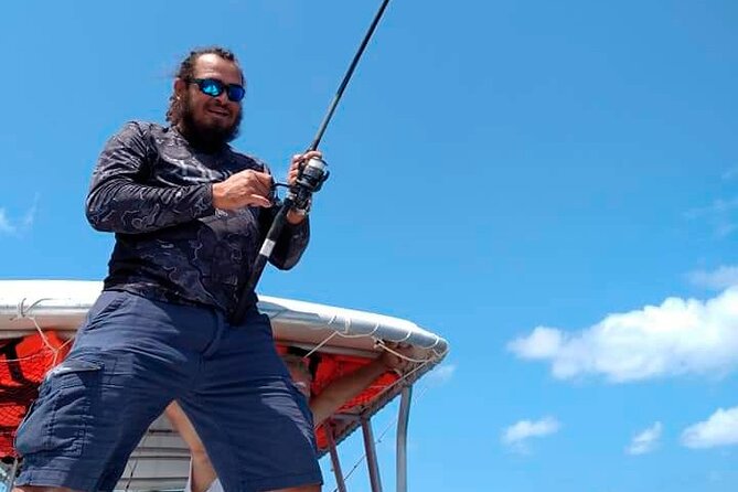 Private Inshore Fishing Experience in Isla Mujeres and Cancún - Price and group math: when $450 is good value