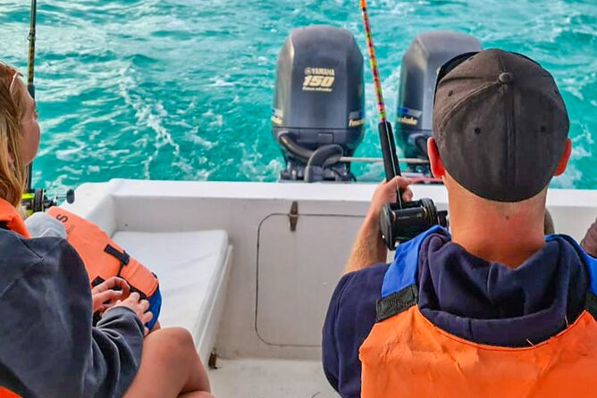 Private Inshore Fishing Experience in Isla Mujeres and Cancún - Equipment, bait, and what’s provided onboard
