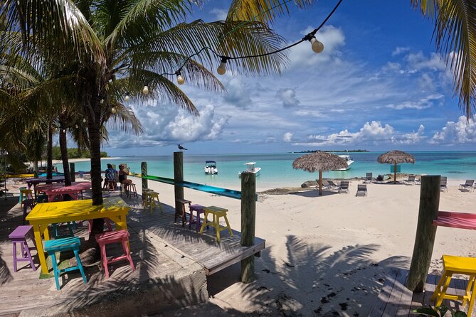 Private Snorkeling or Fishing Charter in Nassau - 38ft Free Time - Where you’ll go: Nassau-area waters, coral reefs, and island-famous spots