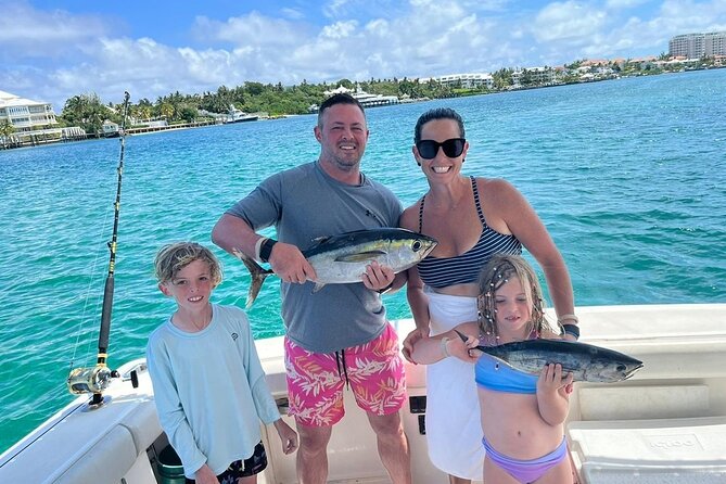 Private Snorkeling or Fishing Charter in Nassau - 38ft Free Time - How the 4-hour vs full-day choice changes your day