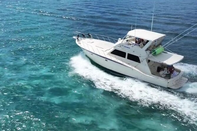 Private Snorkeling or Fishing in Nassau - 55ft Cocorijo - Key points at a glance