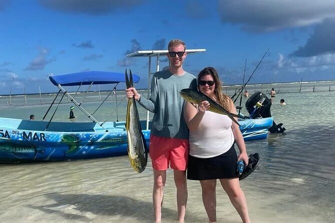 Private sport fishing in costa maya, mahahual 4 hrs - Food on the catch: when it happens, it’s a win