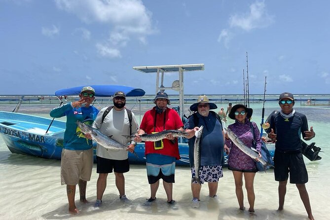 Private sport fishing in costa maya, mahahual 4 hrs - Price and value: $428 per group of up to 5
