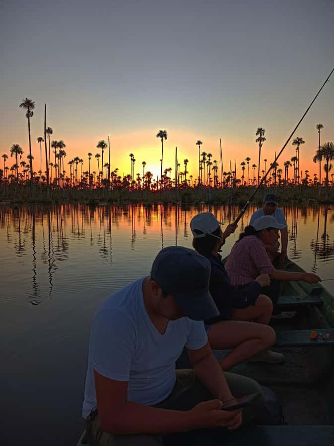 Puerto Maldonado: Lake Yacumama sunset and piranha fishing - Lake Yacumama at golden hour: why this tour works