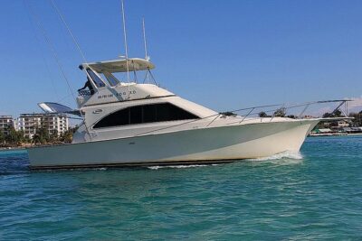 Punta Cana Private Fishing Charter boat Fortuna 42' - What trophy fishing really means for your odds (and your plan)