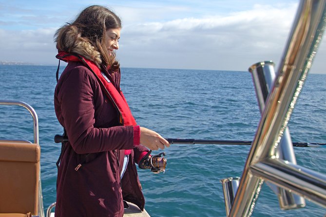 Reef Fishing Experience from Portimao - On the boat: what you do during the 4 hours