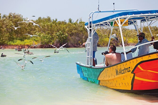 Relaxing private boat tour to Cabo Catoche with fishing - Cabo Catoche feels like an instant escape from Holbox