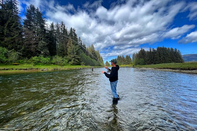 River Fishing and Bear Watching - Getting there from Icy Strait Point: pickup made easy, drive times worth expecting