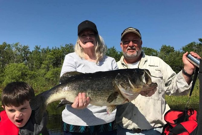 Rodman Reservoir Fishing Trips near Gainesville Florida - What’s included (and what you should bring)