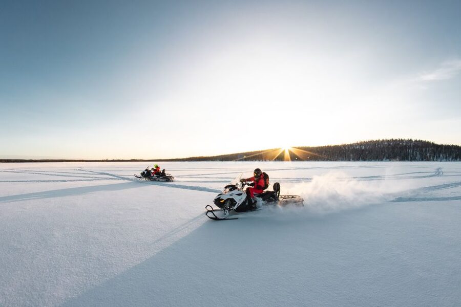 Rovaniemi: Snowmobile and Ice Fishing Adventure with Lunch - Meeting at Safartica and Getting Suited Up the Right Way