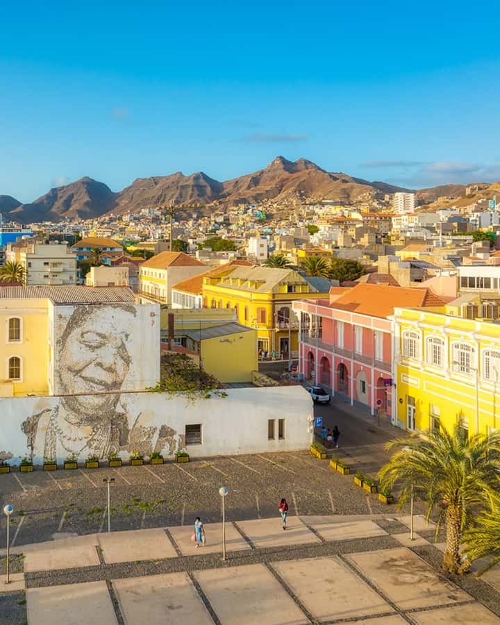 São Vicente: Markets, Mountains, Fishing Villages & Beaches - Mindelo in four hours: a tight sampler from the ferry terminal