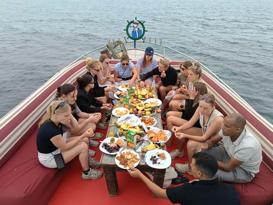 Sea excursion with BBQ, fishing, and swimming - What to bring (and what not to bring) so you don’t waste time