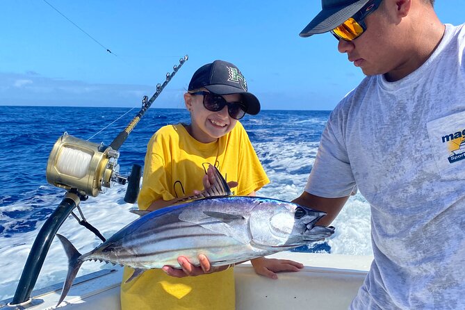 Shared Deep Sea Full-Day Fishing Charter in Hawaiian Waters - Price and value: $425 is steep, but the included gear helps