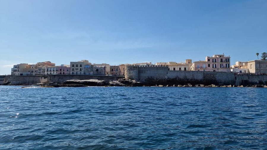 Siracusa: Ortigia +sea caves +fishing experience - Ortigia From the Water: Caves, Churches, and Stories You Can Actually See