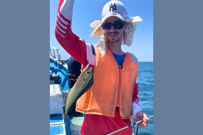 Tokyo Fishing Adventure with Fresh Catch Cuisine - Getting to Enoshima and Learning Fishing the Easy Way