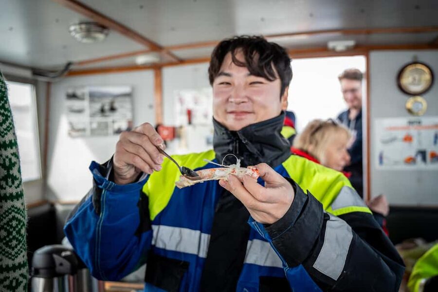 Tromsø: Nocturnal cod fishing with meal. - Meal on Board: Fresh Fish Soup That’s Largely the Point