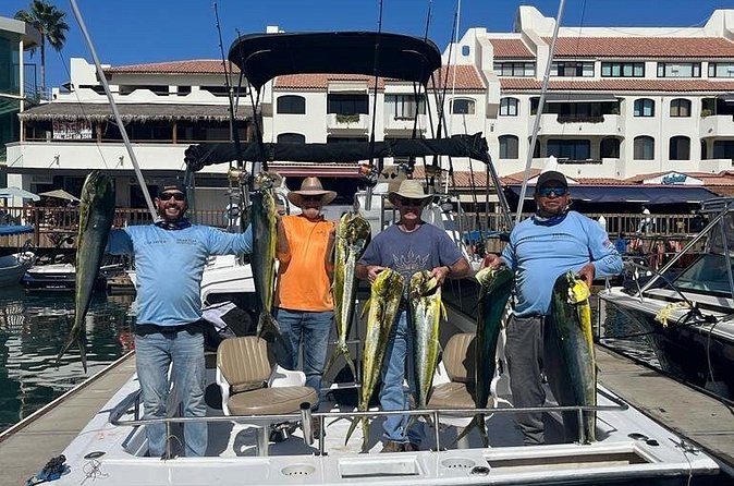 Ultimate Cabo Fishing Experience Aboard the Phantom - Gear and included extras: what you’re really paying for