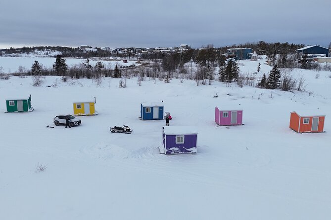 Ultimate Ice Fishing with Lunch - Ice fishing on Great Slave Lake: why it feels real