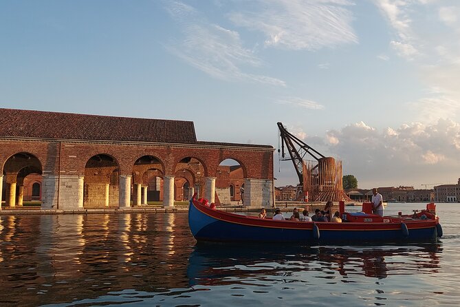 Venice: Relaxing Sunset Ride aboard old fishing boat - Price and value: what $96.74 gets you (and what it doesn’t)