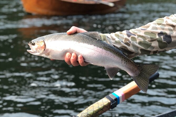 Whitewater Fishing and Rafting Experience in Rogue River - Logistics that affect your day: meeting point, mobility, and group style