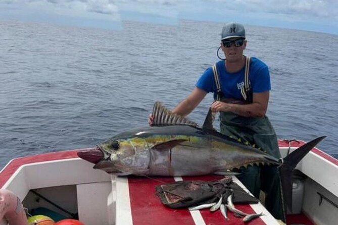Wholesale Fishing in Poti Marara at Tahiti Teahupoo Peninsula - Price and value: is $327.95 per person fair?