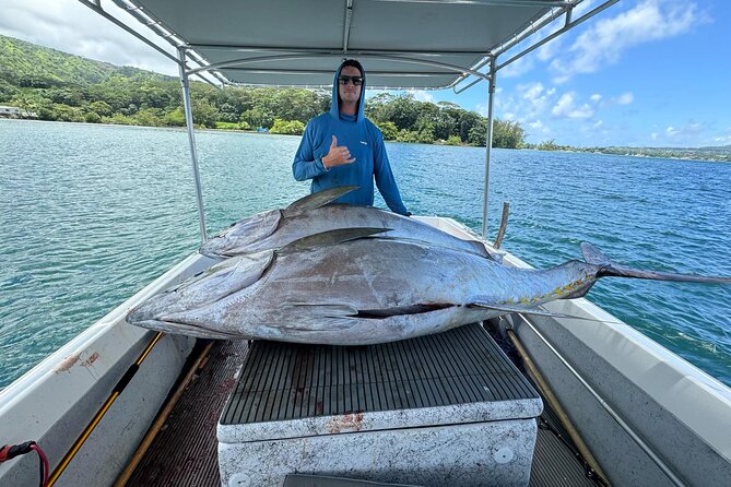 Wholesale Fishing in Poti Marara at Tahiti Teahupoo Peninsula - Your 8:00 am start at Teahupoo Leisure and Fishing Boat